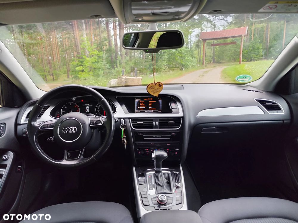 Audi A4 Avant 2.0 TDI Sport S tronic - 27