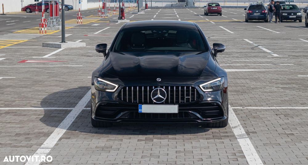 Mercedes-Benz AMG GT 43 4MATIC+ - 1