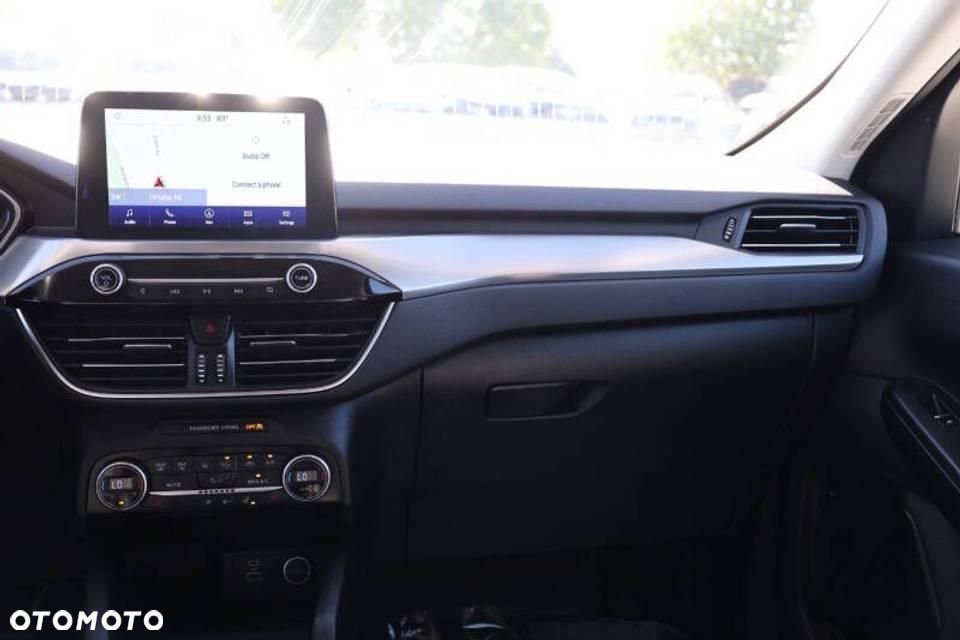 Ford Escape 2.0 EcoBoost AWD Titanium - 23