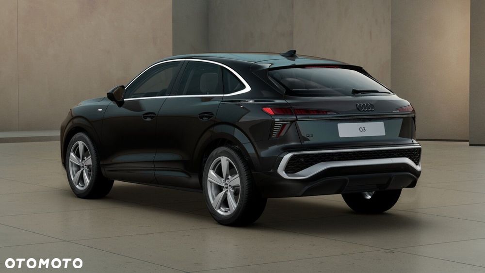 Audi Q3 Sportback - 5