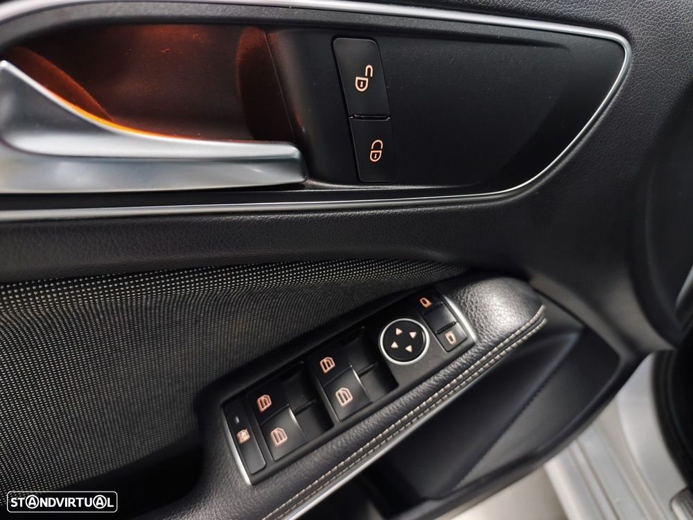 Mercedes-Benz A 180 CDI BE Urban - 16