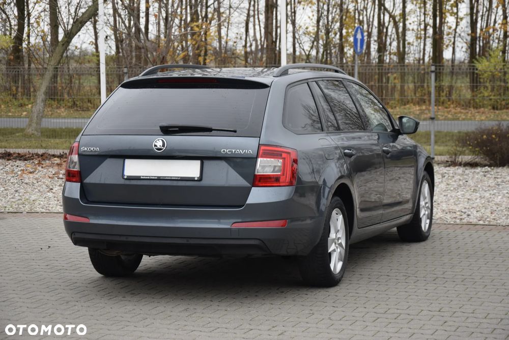 Skoda Octavia 2.0 TDI Ambition DSG EU6 - 28