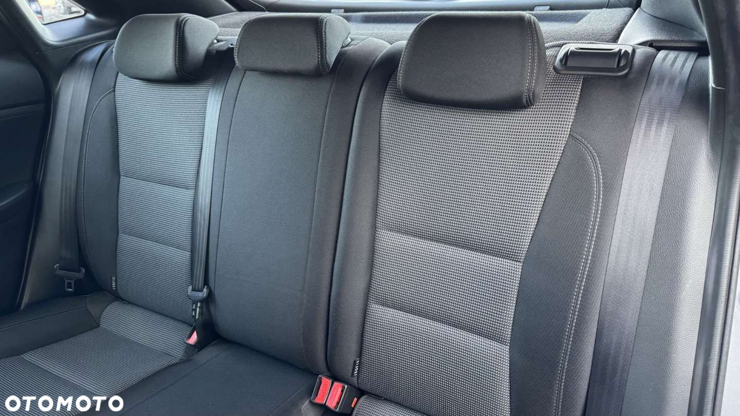 Hyundai i30 - 25