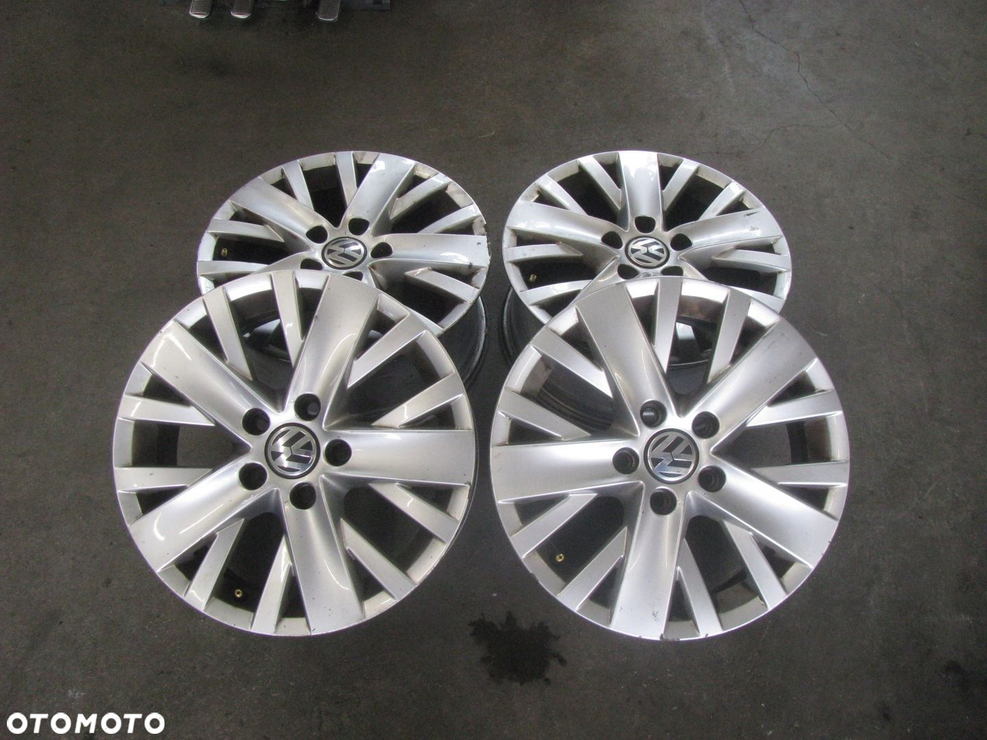 Felga aluminiowa Volkswagen OE VW GOLF VI 6.5" x 16" 5x112 ET -50 - 3