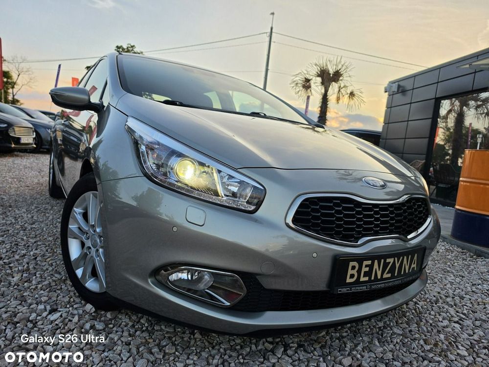 Kia Ceed - 3