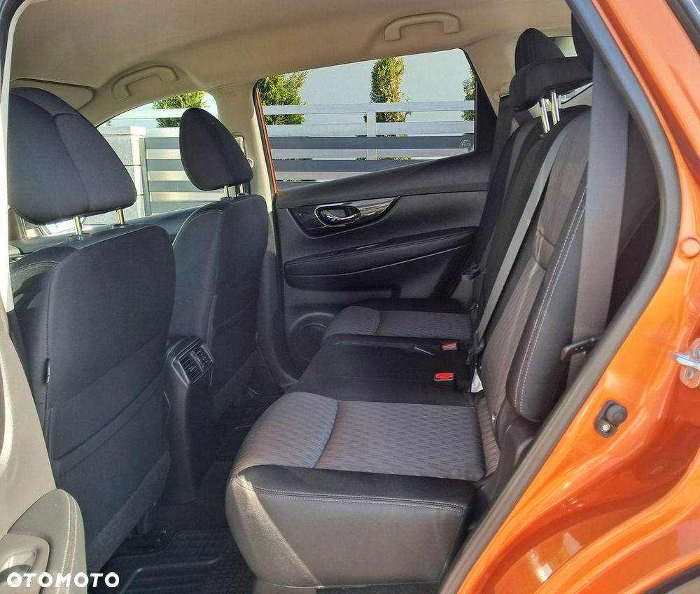Nissan X-Trail - 10