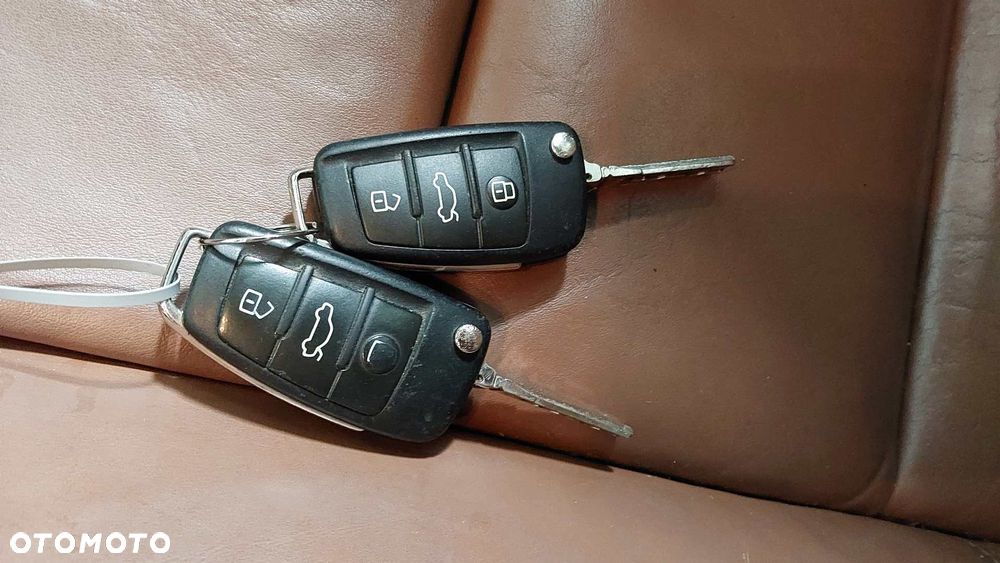 Audi A4 Avant 1.8 T multitronic - 14