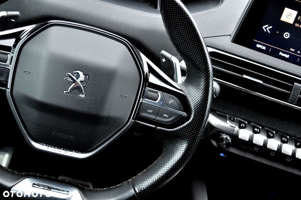 Peugeot 3008 1.2 PureTech GPF Allure S&S EAT8 - 37