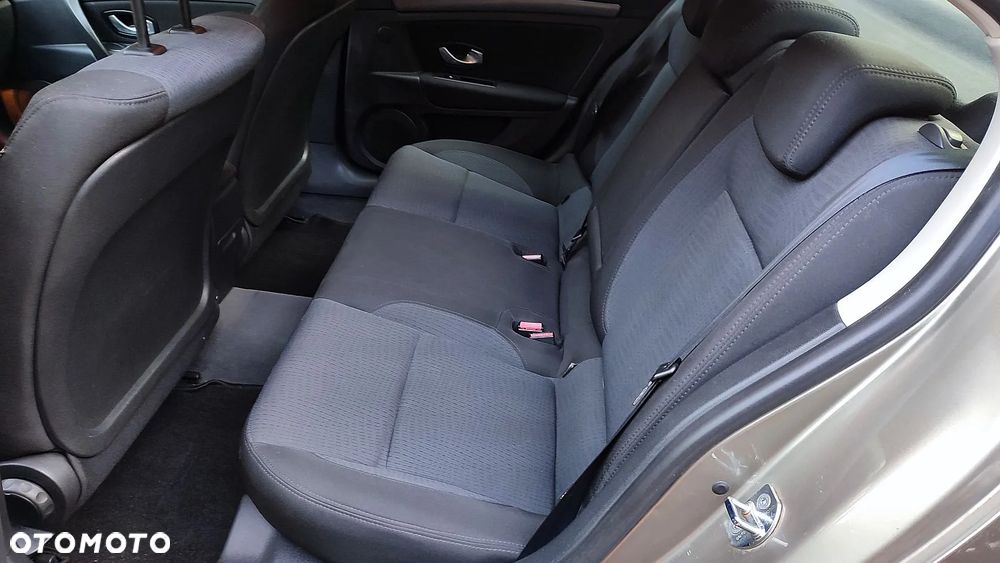 Renault Laguna 1.6 16V Authentique - 21