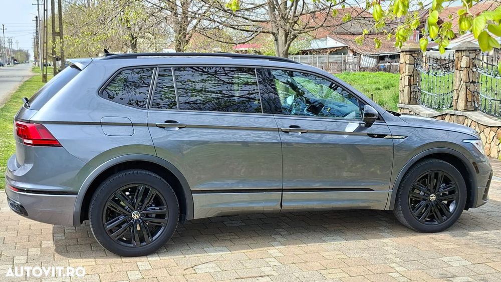 Volkswagen Tiguan - 9