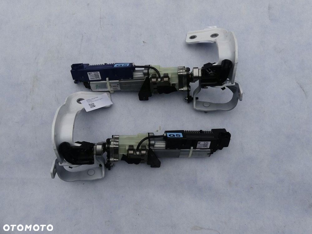 dw audi q5 8r lift siłowniki klapy 8r0827851 8r0827852 - 2