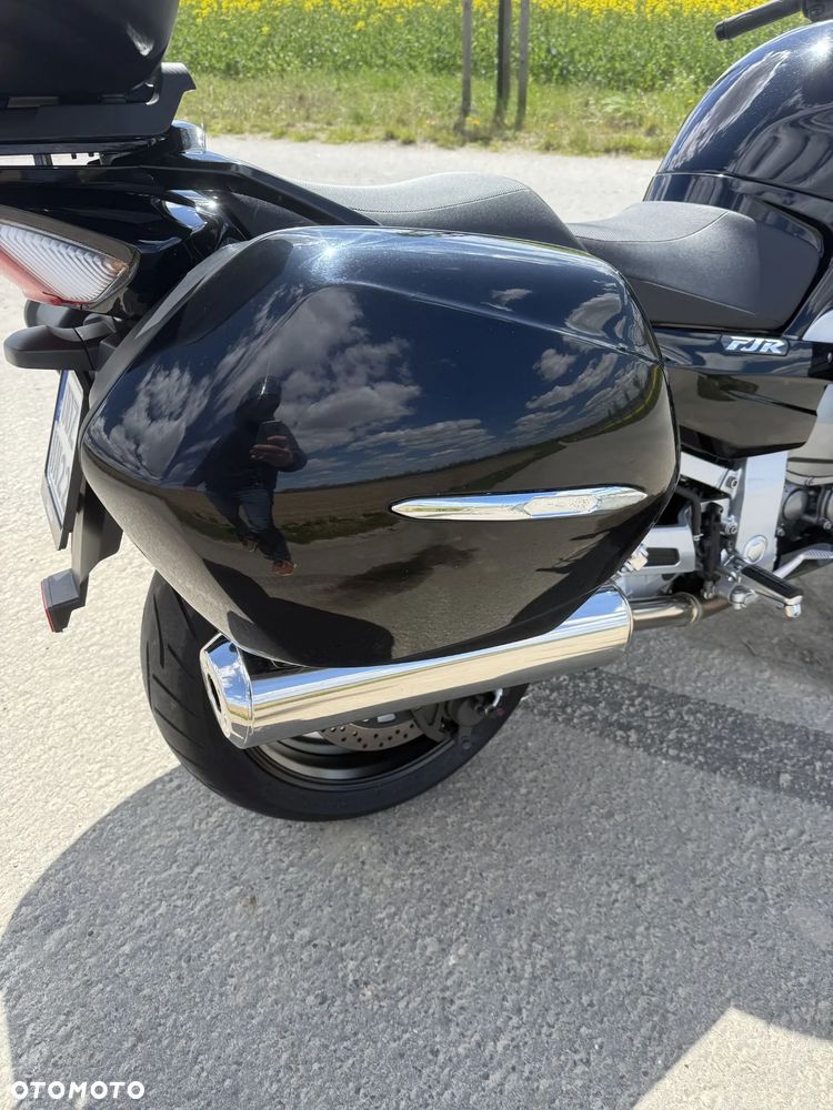 Yamaha FJR - 8