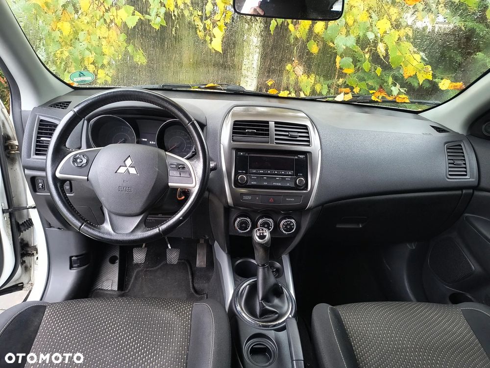 Mitsubishi ASX 1.6 Active - 11