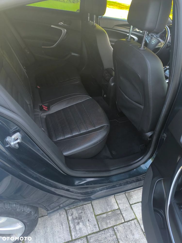 Opel Insignia - 18