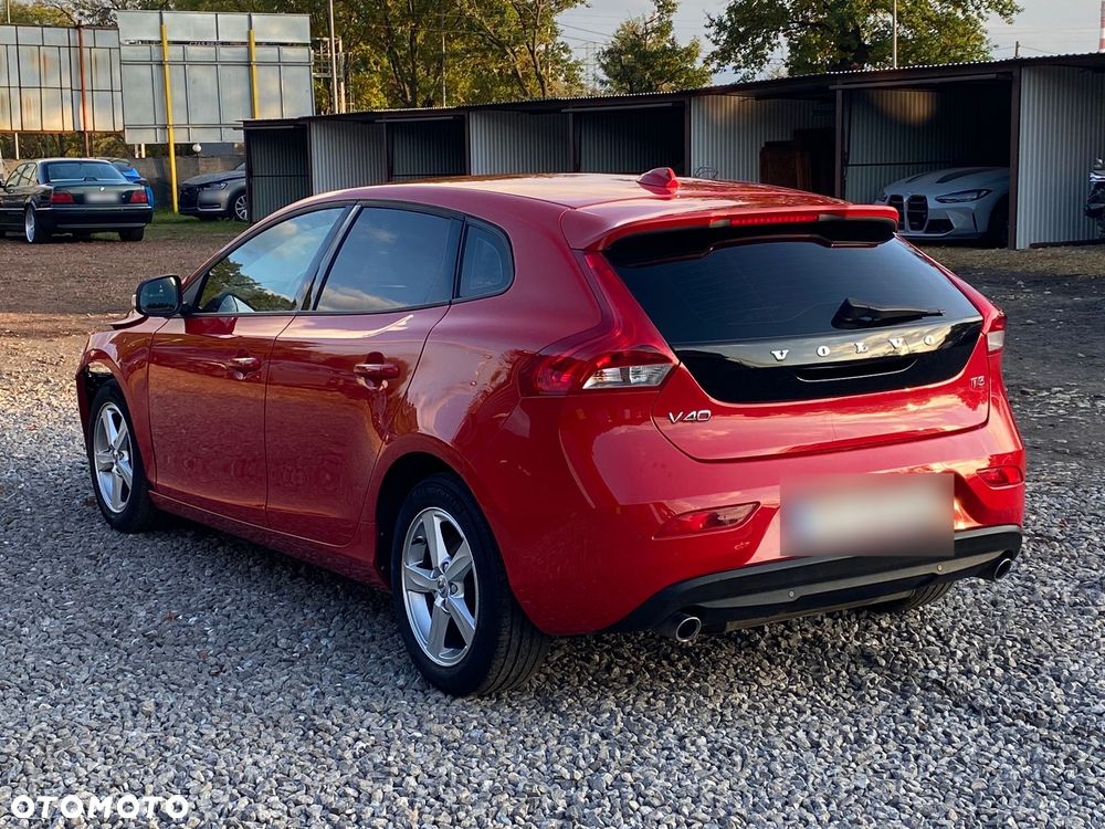 Volvo V40 T3 Drive-E Kinetic - 1