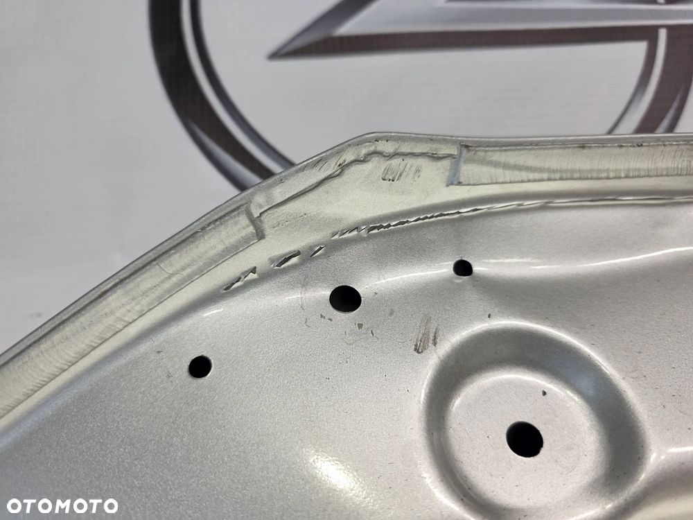 FORD ECOSPORT MK2 II LIFT 17- ŁADNA MASKA / POKRYWA SILNIKA SREBRNA , NR AUKCJI MAS32 - 38