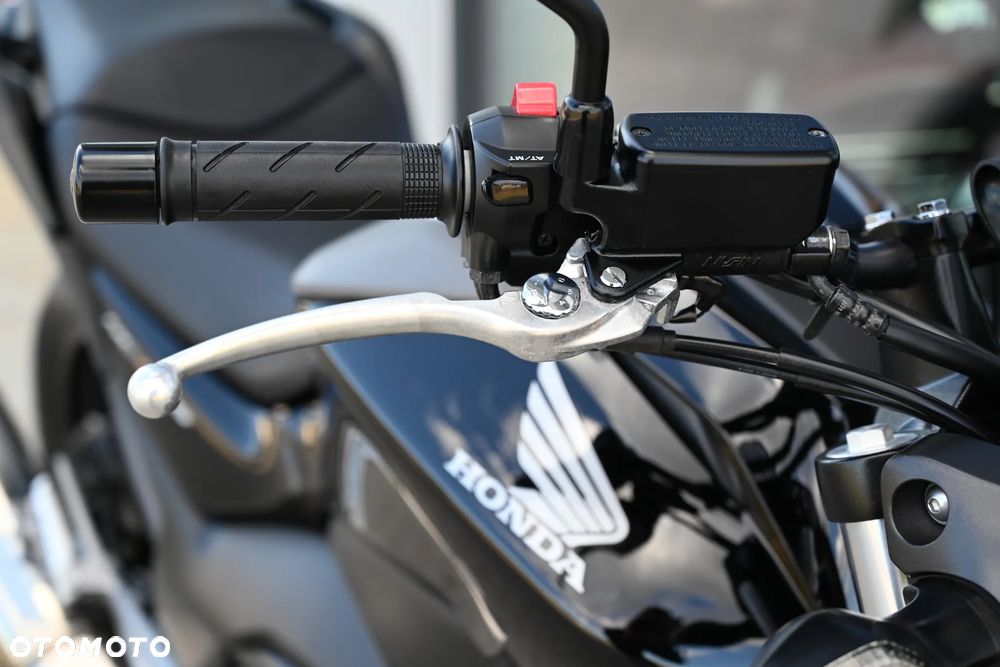 Honda NC - 28