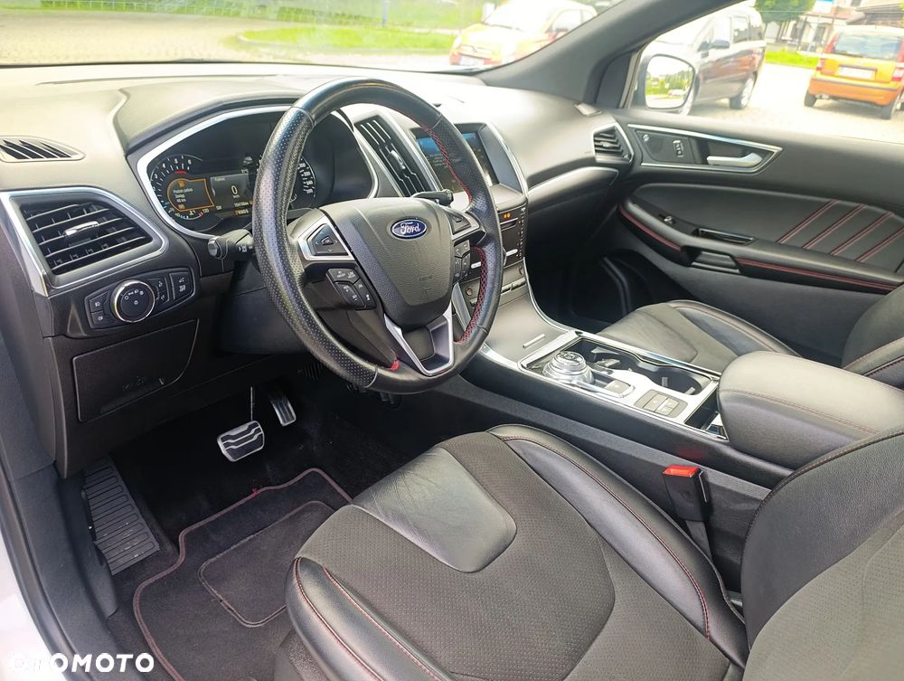 Ford Edge 2.0 EcoBlue Bi-Turbo 4x4 ST-LINE - 13