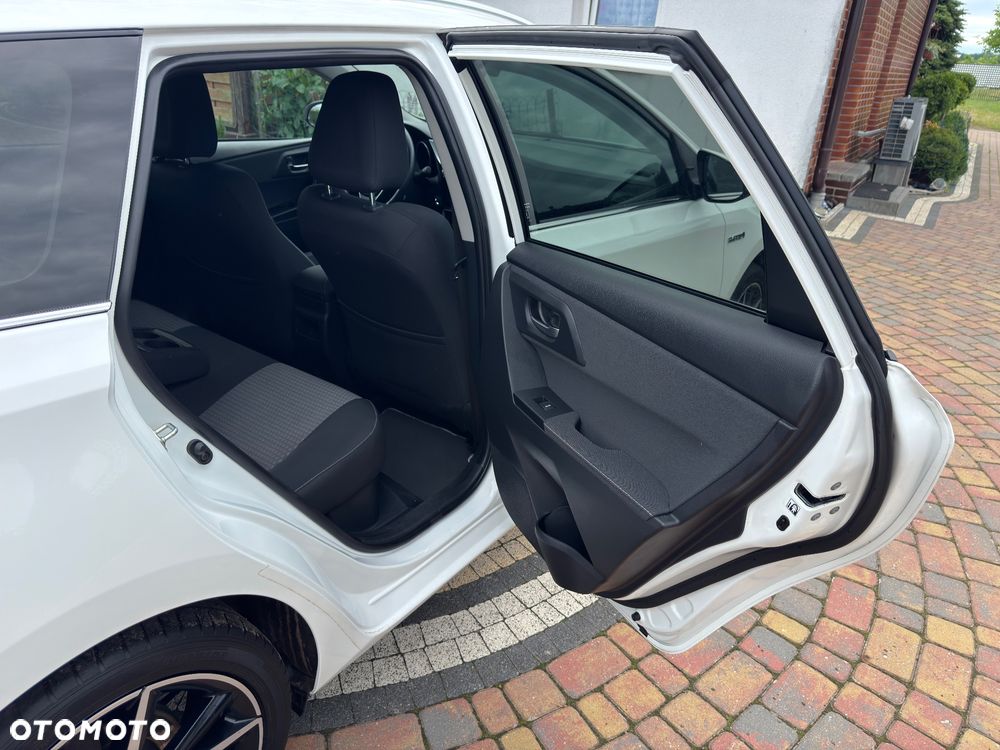 Toyota Auris - 22
