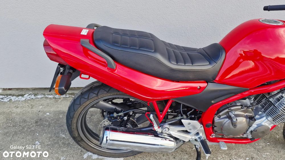 Yamaha XJ - 16