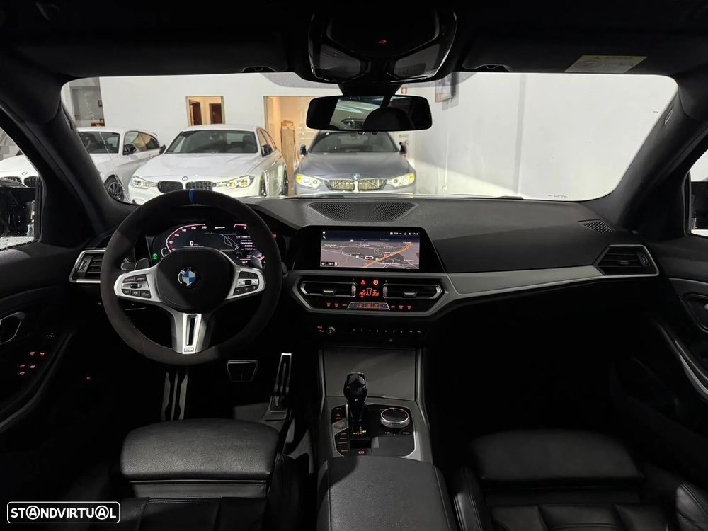 BMW 330 e Pack M Auto - 41