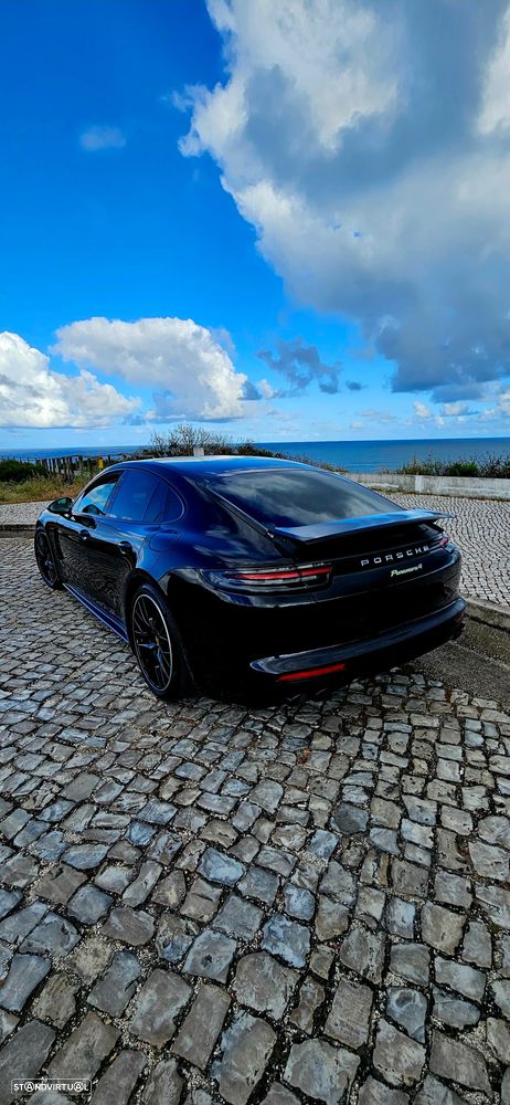 Porsche Panamera 4 E-Hybrid - 2