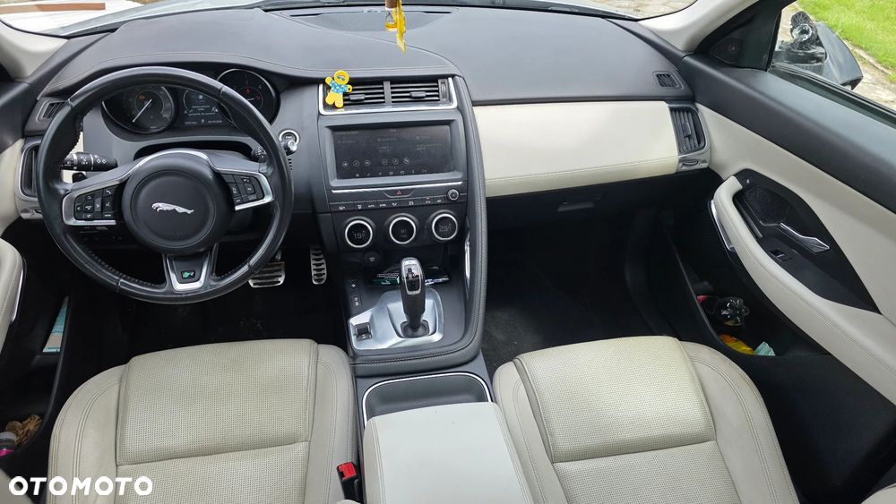 Jaguar E-Pace 2.0 i4D AWD R-Dynamic S - 16