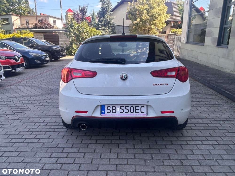 Alfa Romeo Giulietta 1.6 JTDM Sport - 6