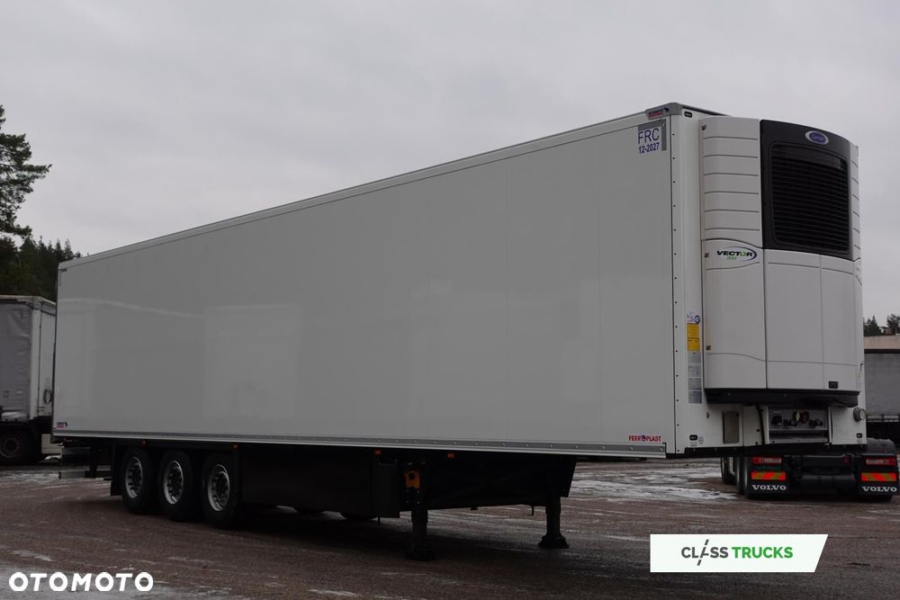 Schmitz Cargobull SKO FP 60 Carrier Vector 1550 - 4