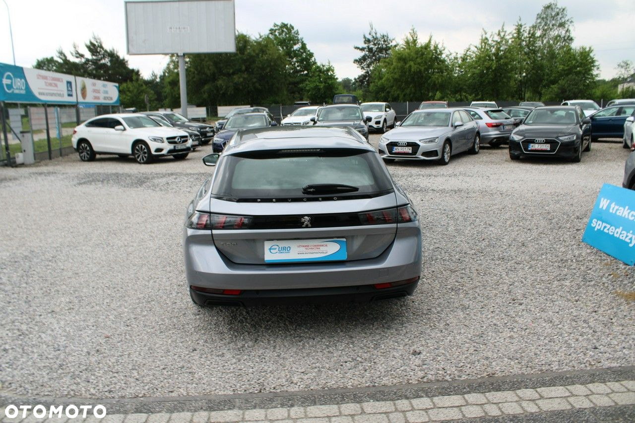 Peugeot 508 - 8