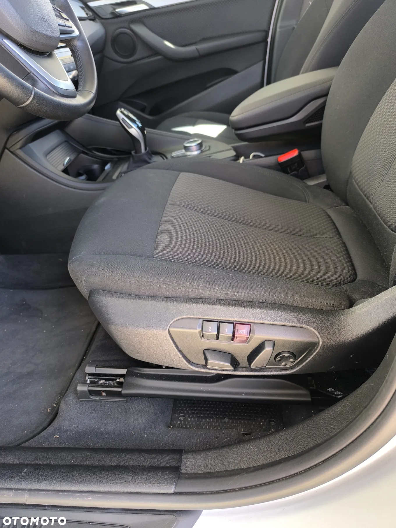 BMW X1 sDrive18i - 10