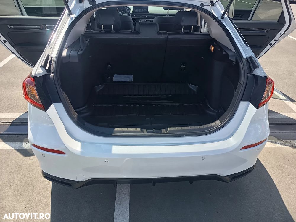 Honda Civic 2.0 e:HEV E-CVT Advance - 27