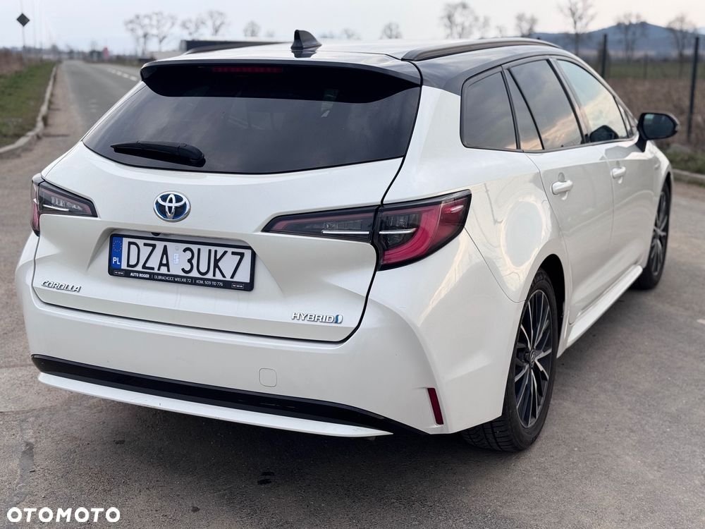 Toyota Corolla - 10