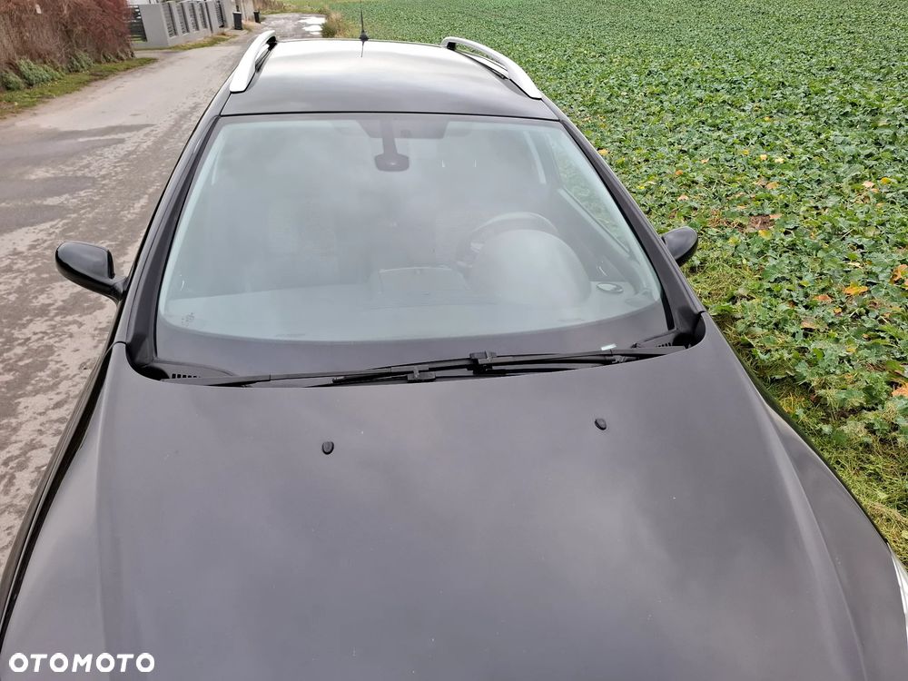 Peugeot 407 2.0 HDI Premium - 14