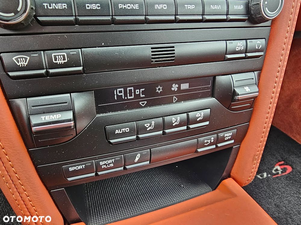 Porsche 911 Carrera 4S PDK - 16