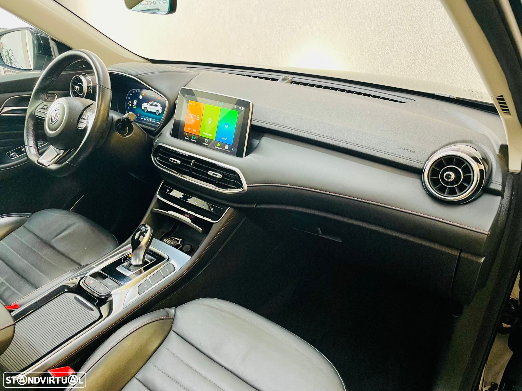 MG EHS 1.5 T-GDI Plug-in Hybrid Luxury - 34