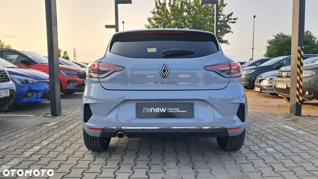 Renault Clio - 6