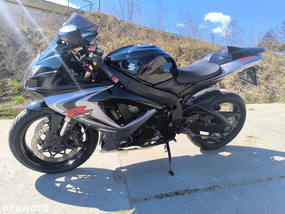 Suzuki GSX-R - 9