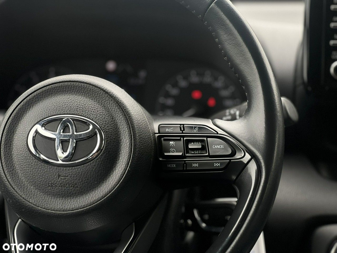 Toyota Yaris 1.0 Comfort - 23