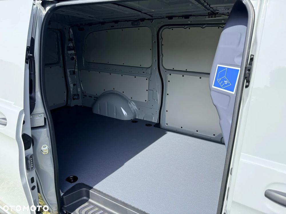 Mercedes-Benz Vito - 12