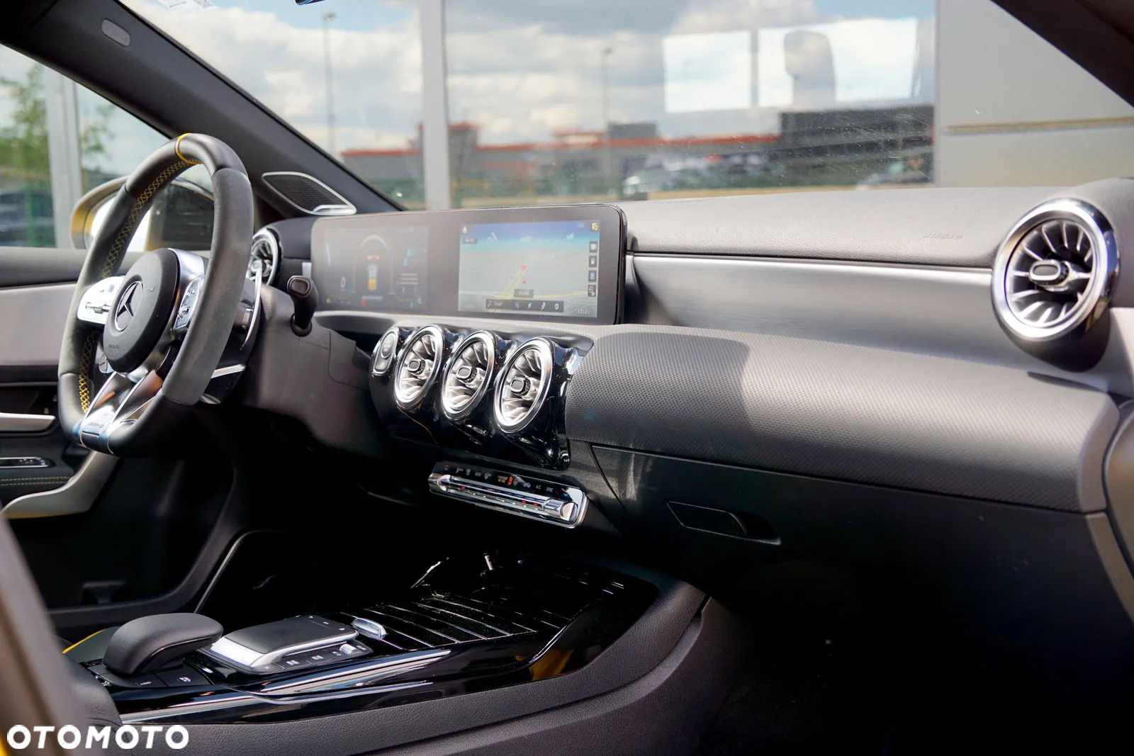 Mercedes-Benz Klasa A AMG 45 S 4Matic+ AMG Speedshift DCT 8G AMG Line Premium - 23