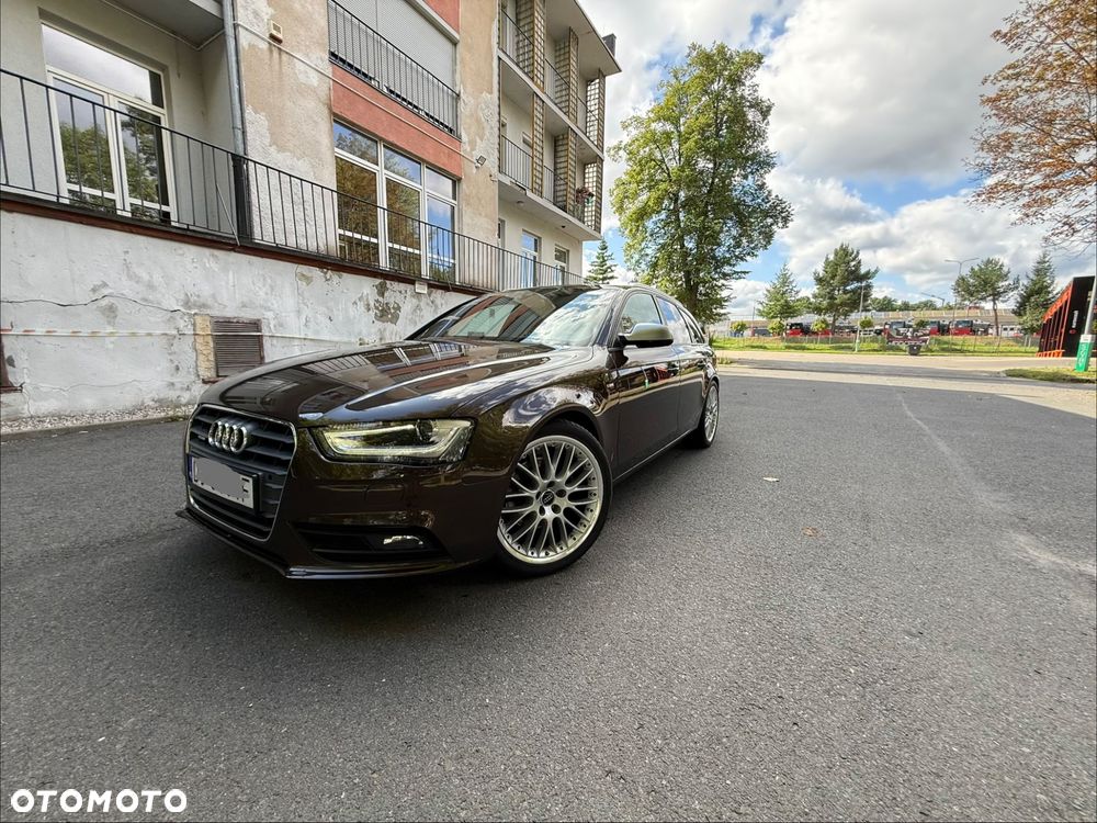 Audi A4 Avant 2.0 TDI Quattro S tronic - 4