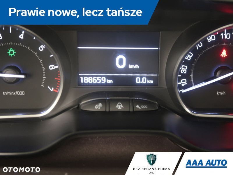 Peugeot 2008 - 13