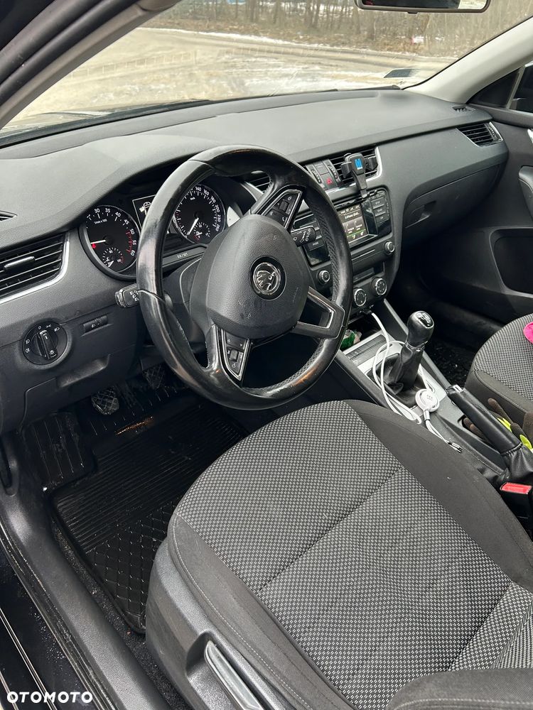Skoda Octavia - 5