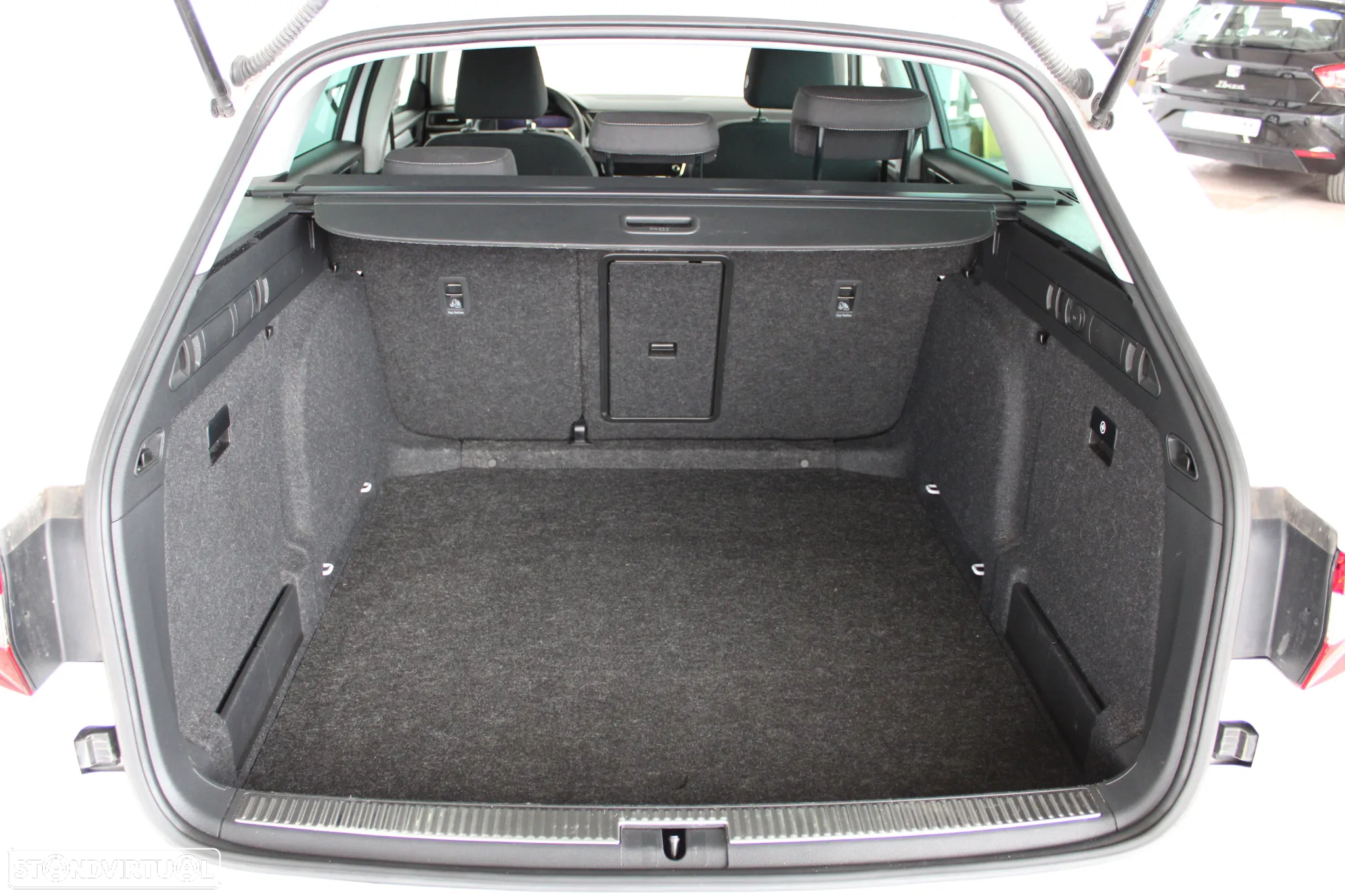 Skoda Superb Break 2.0 TDI Ambition - 19