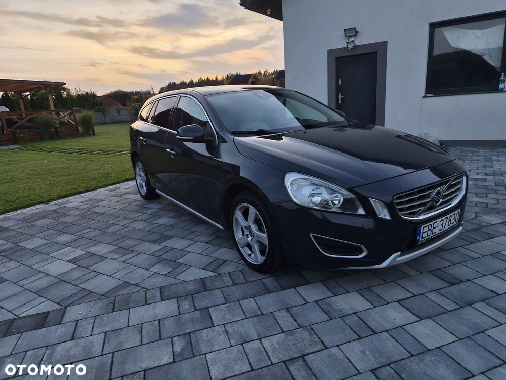 Volvo V60 2011 photo 5