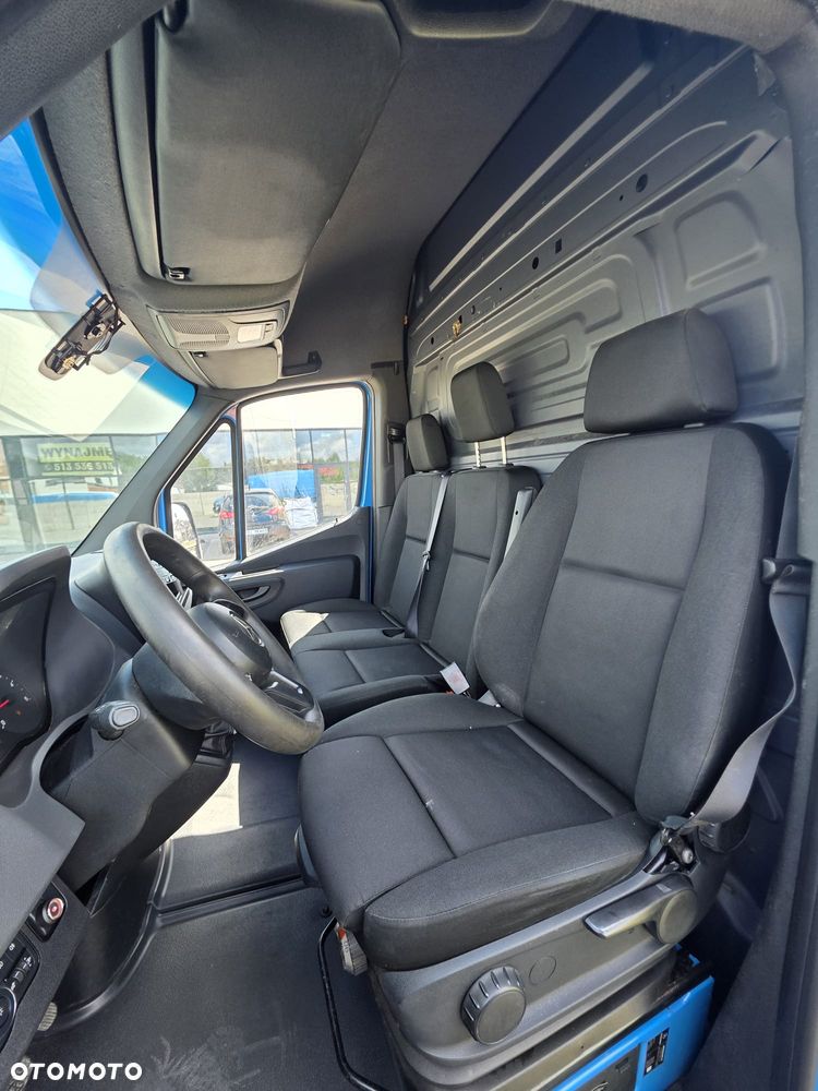 Mercedes-Benz sprinter 319 - 9