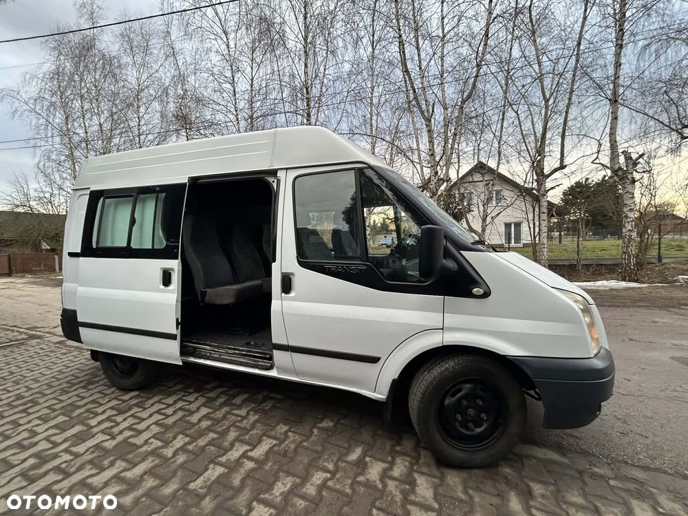 Ford Transit - 1