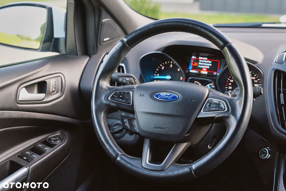 Ford Kuga 2.0 TDCi AWD ST-Line - 33