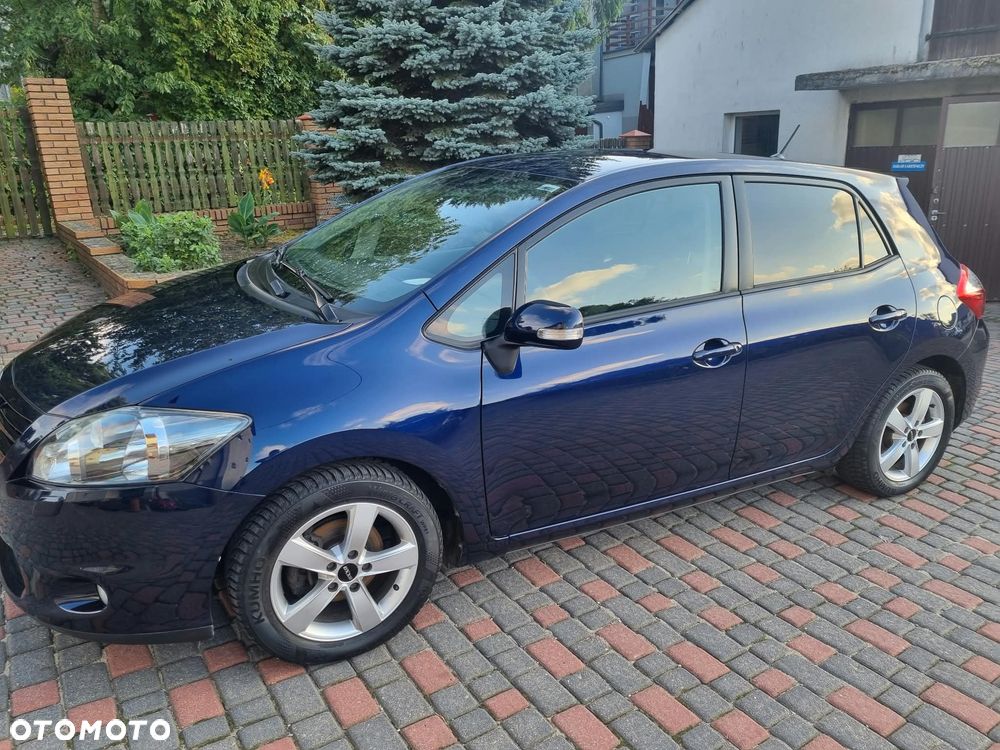 Toyota Auris 2010